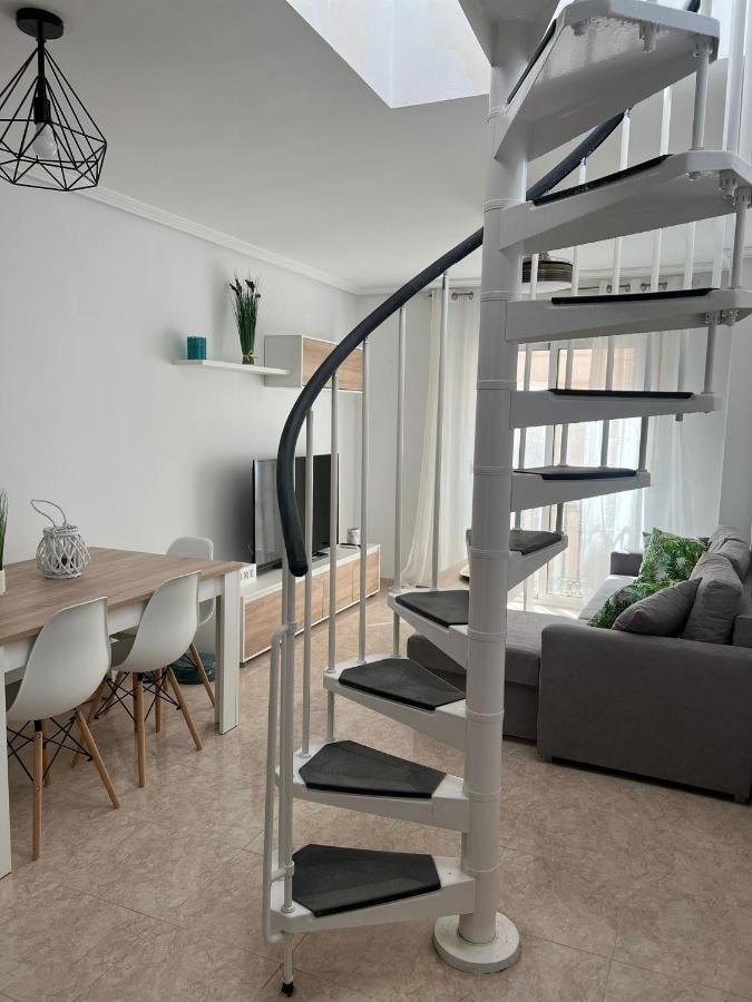 Atico Duplex Con Vista Mar Y Terraza Privada A 200M De La Playa Hasta 6 Personas Apartment Garrucha Luaran gambar