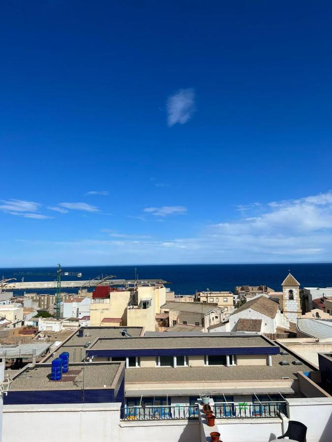 Atico Duplex Con Vista Mar Y Terraza Privada A 200M De La Playa Hasta 6 Personas Apartment Garrucha Luaran gambar
