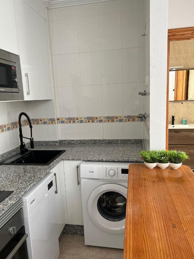 Atico Duplex Con Vista Mar Y Terraza Privada A 200M De La Playa Hasta 6 Personas Apartment Garrucha Luaran gambar