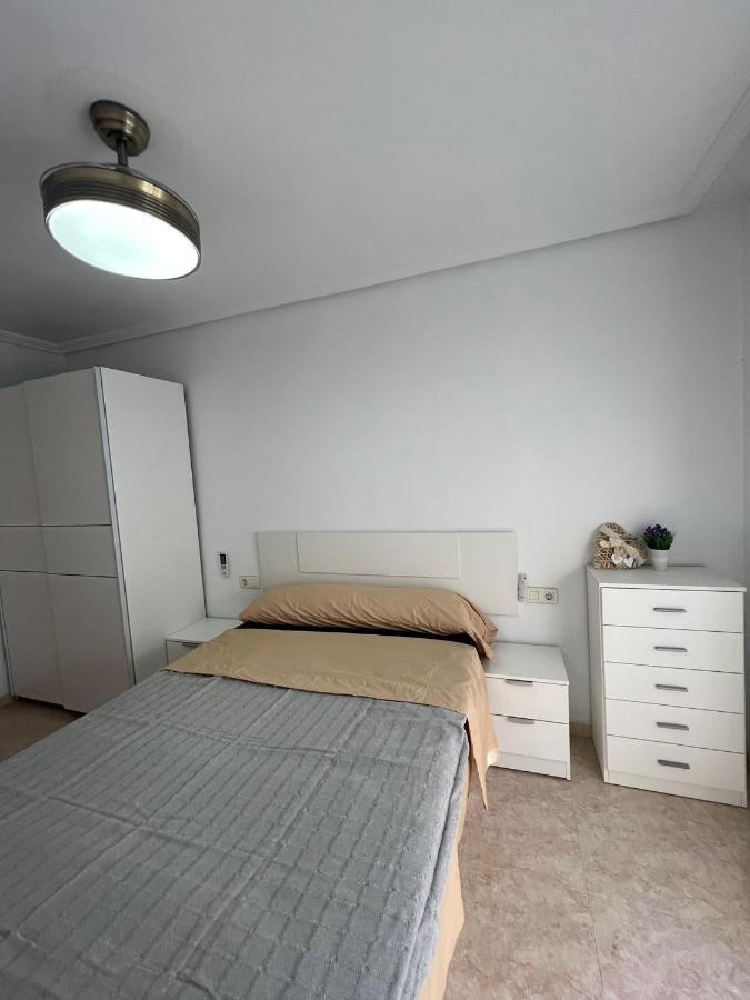 Atico Duplex Con Vista Mar Y Terraza Privada A 200M De La Playa Hasta 6 Personas Apartment Garrucha Luaran gambar